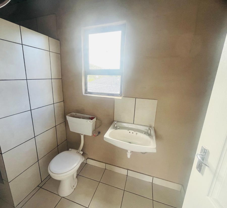 1 Bedroom Property for Sale in Wolwedans Western Cape